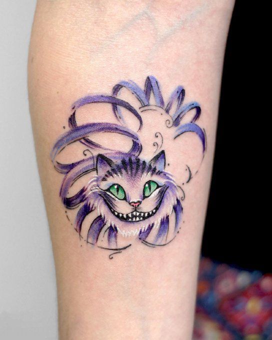 29 Cheshire Cat Tattoo Ideas: From Whimsical Grins to Dark Wonderland Symbolism
